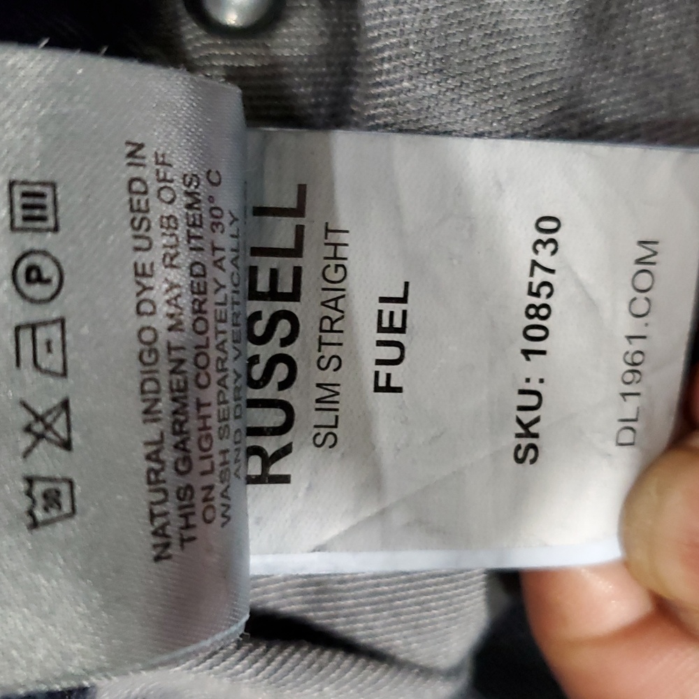 DL 1961 Russell slim straight  Blue Jeans - Picture 14 of 14